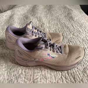 Brooks DNA Loft Ghost 14 Women's Running Shoes - Purple and Cream